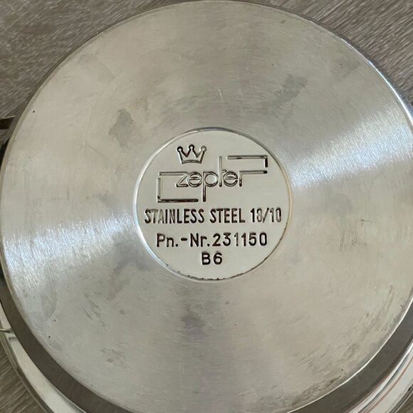 ZEPTER Stainless Steel 18/10 3 Litters Pan Skillet with Thermo Control Lid - Picture 4 of 6
